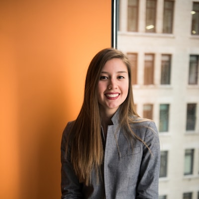 Amélie Tremblay · CRHA — Senior Consultant